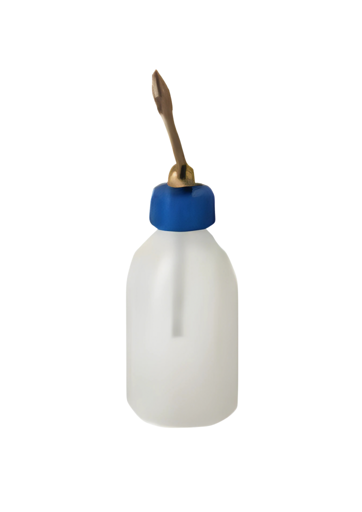 D21 - BURETTE HUILE PLASTIQUE - 125mL